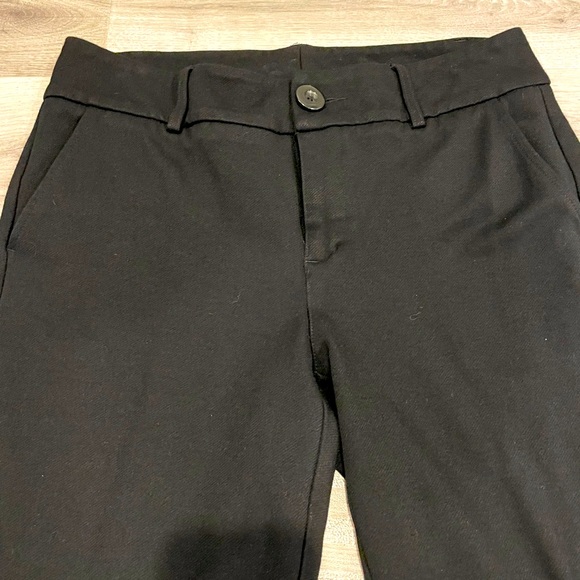 CABI Wide Leg Trouser - Picture 4 of 11